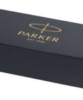 Dāvanu kastītē iepakota Parker Vector pildspalva personalizējama