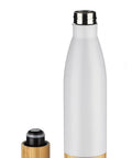 Balta 500 ml termo pudele ar bambusa vāciņu, piemērota logo apdrukai un personalizācijai.