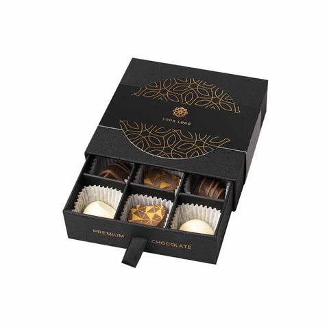 PRALINES šokolādes deserts melnā premium konfekšu kastē